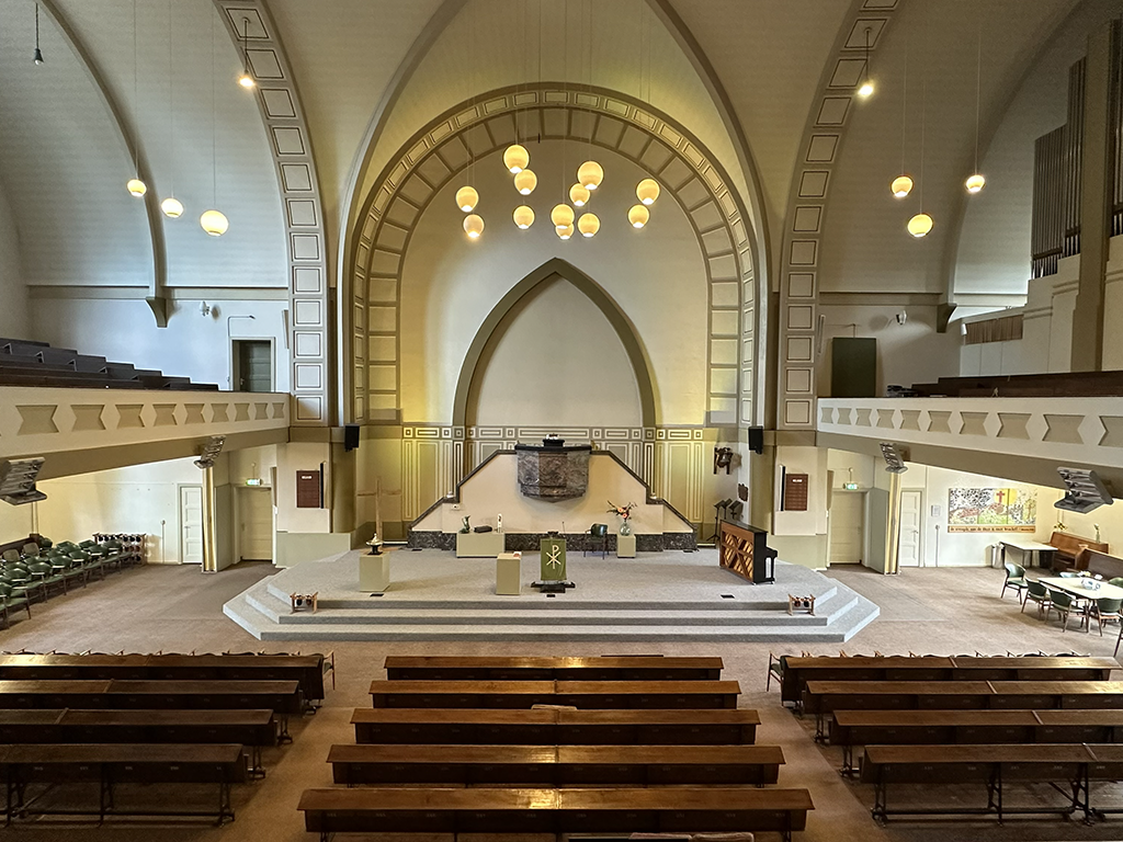 Kerkzaal Zuiderkerk perspectief richting podium